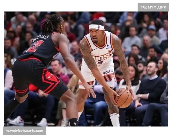 艾顿用高效表现回击质疑 15分8篮板展现实力